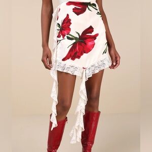 NWT Lulus Notable Charisma Ivory Floral Satin Lace Tendril Mini Skirt size L